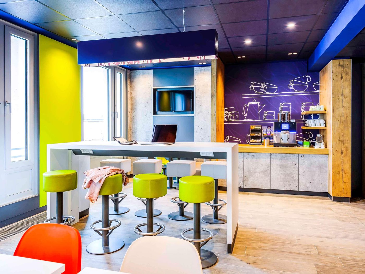 ibis budget Frankfurt City Ost - Germany - FRANKFURT AM MAIN - Sports and Entertainment - 8