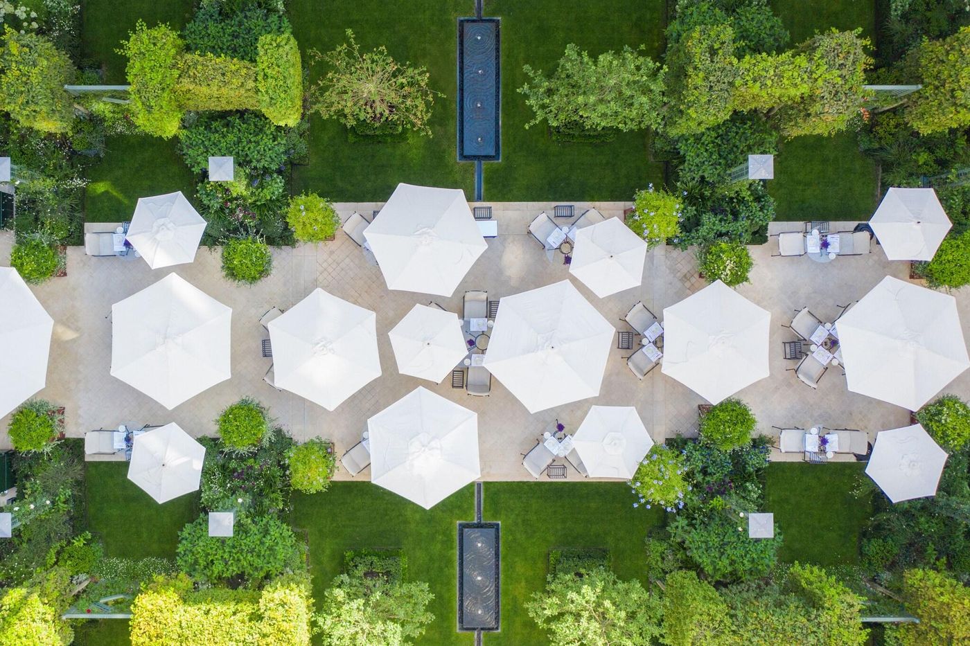 Le-Bristol-Paris-Room-80