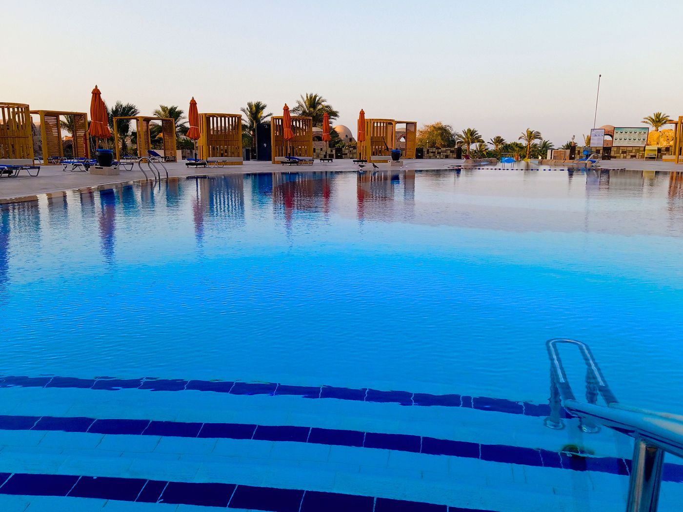 Utopia-Beach-Club-Pool-3