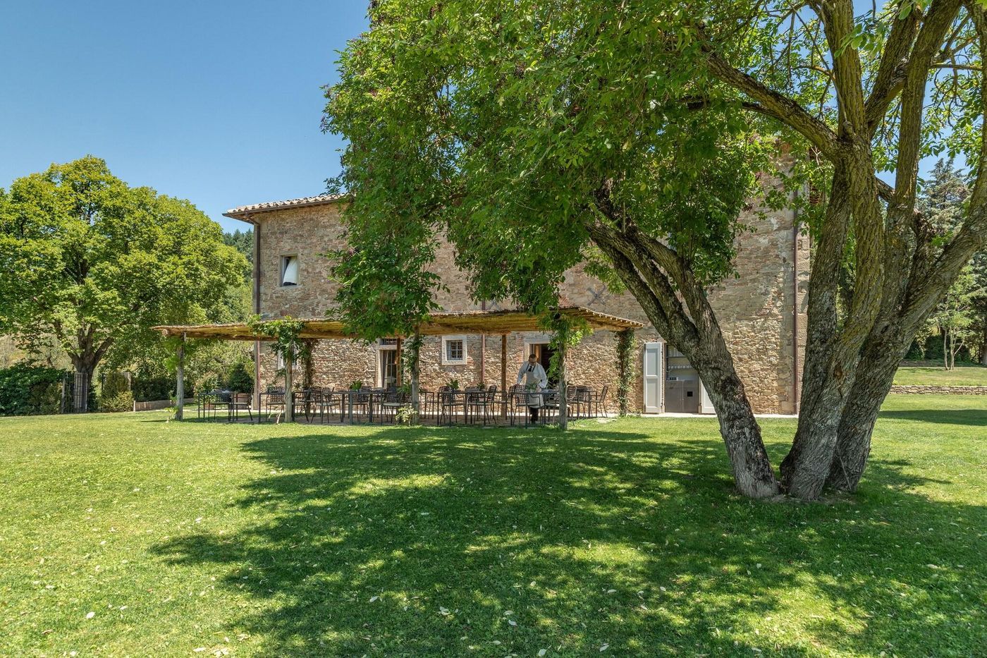 Badia-Di-Pomaio-Restaurant-26