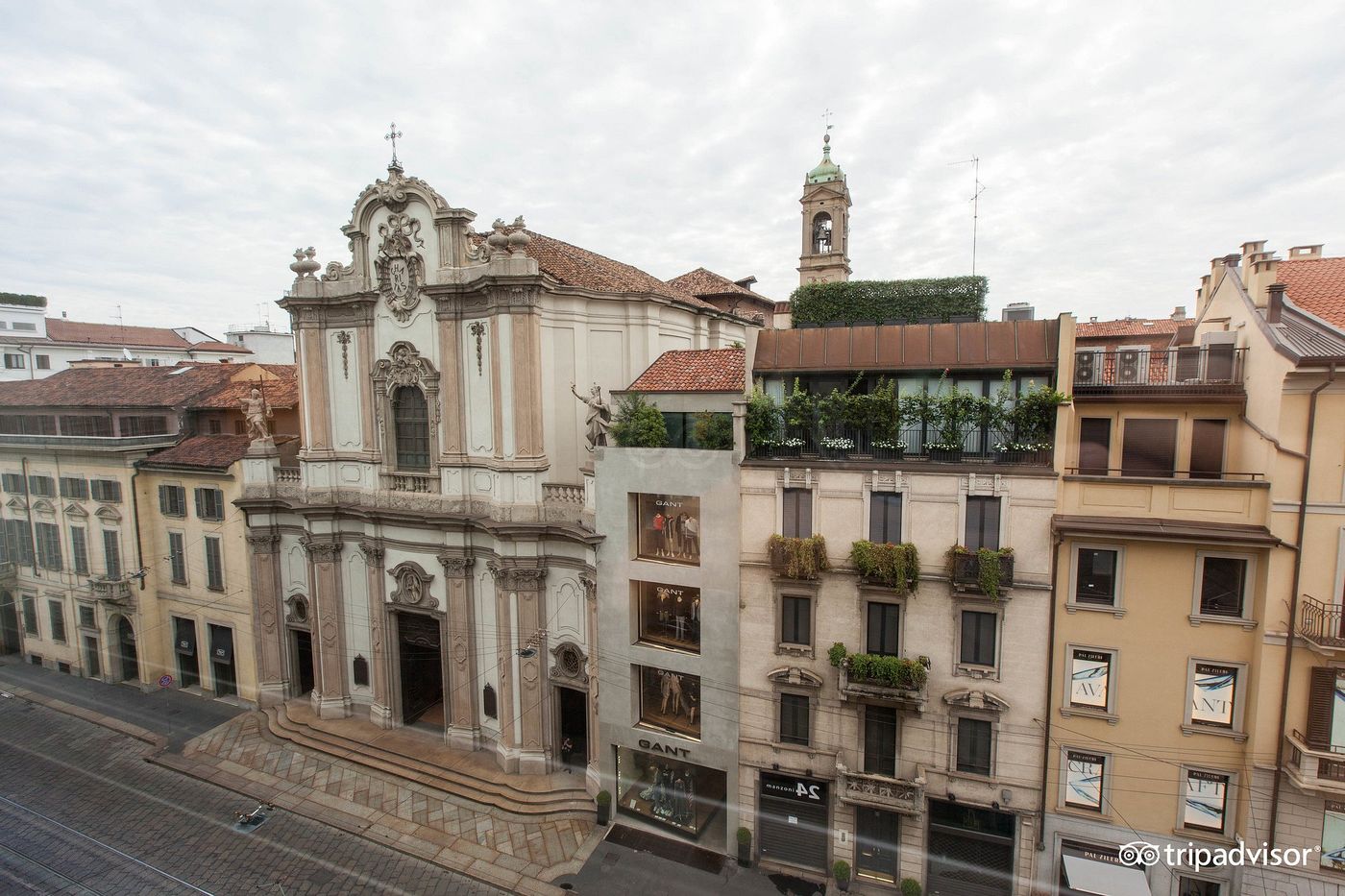 Armani-Hotel-Milano-Room-74