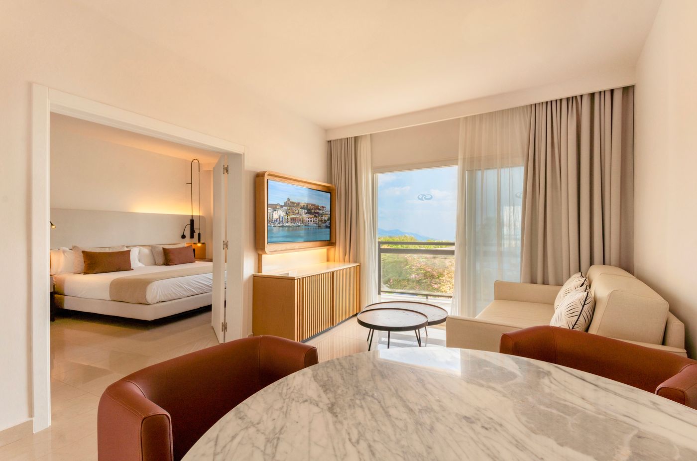 Grand-Palladium-Palace-Ibiza-Resort---Spa-Room-38