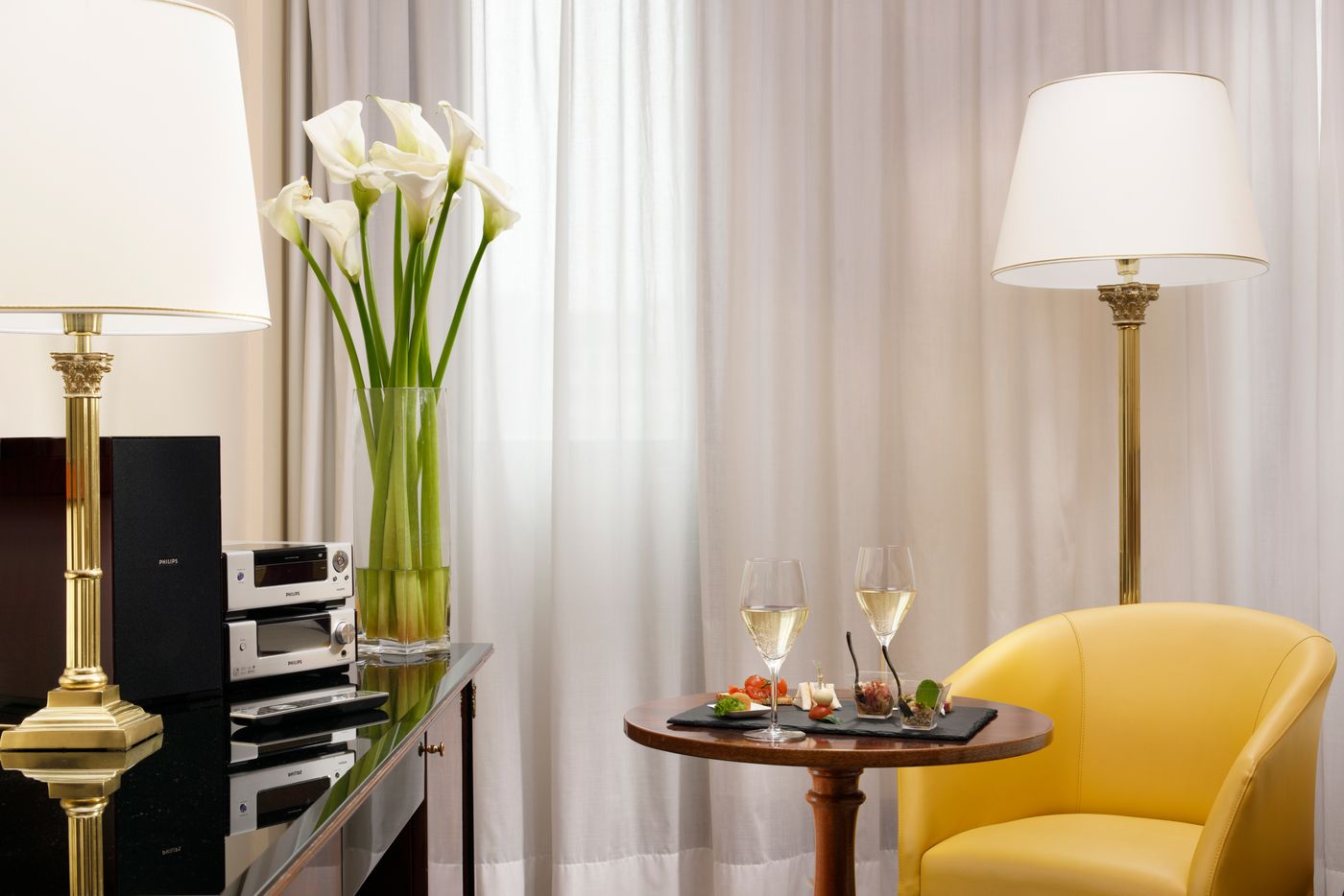 Unahotels-Scandinavia-Milano-Room-7
