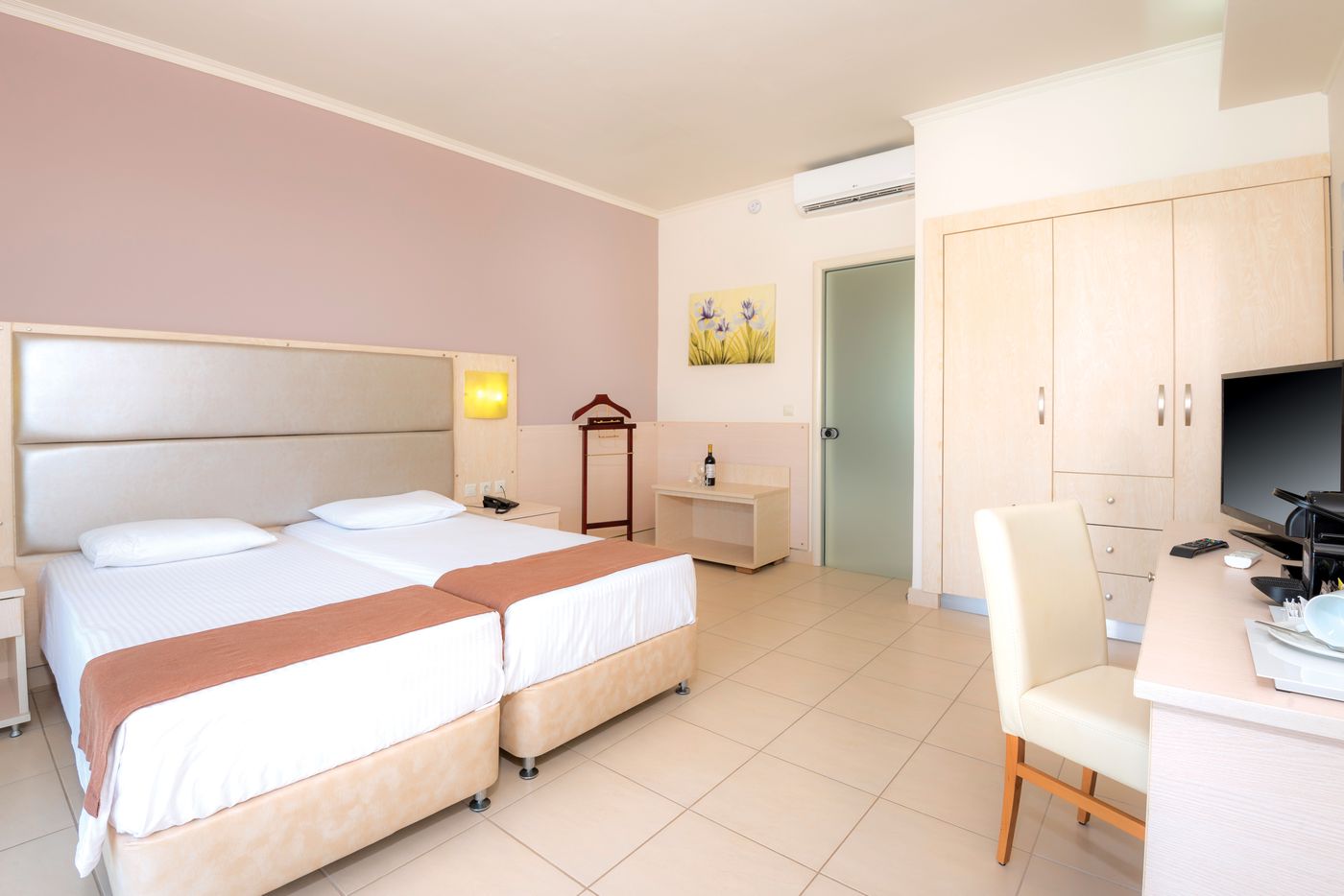 Kouros-Palace-Room-38