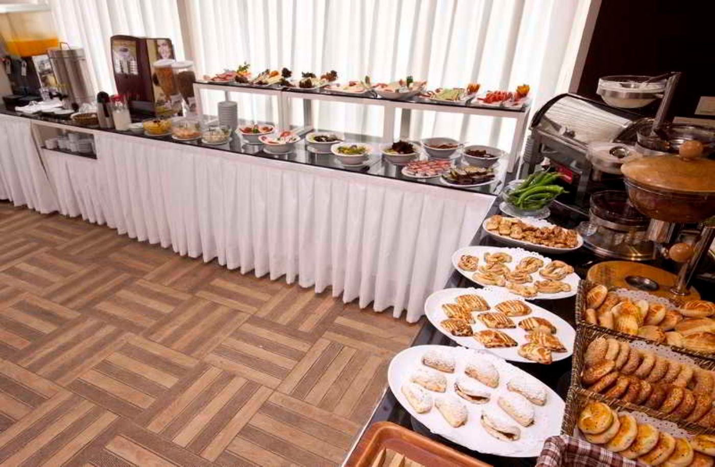 Evsen-Hotel---Adults-Only-Restaurant-22