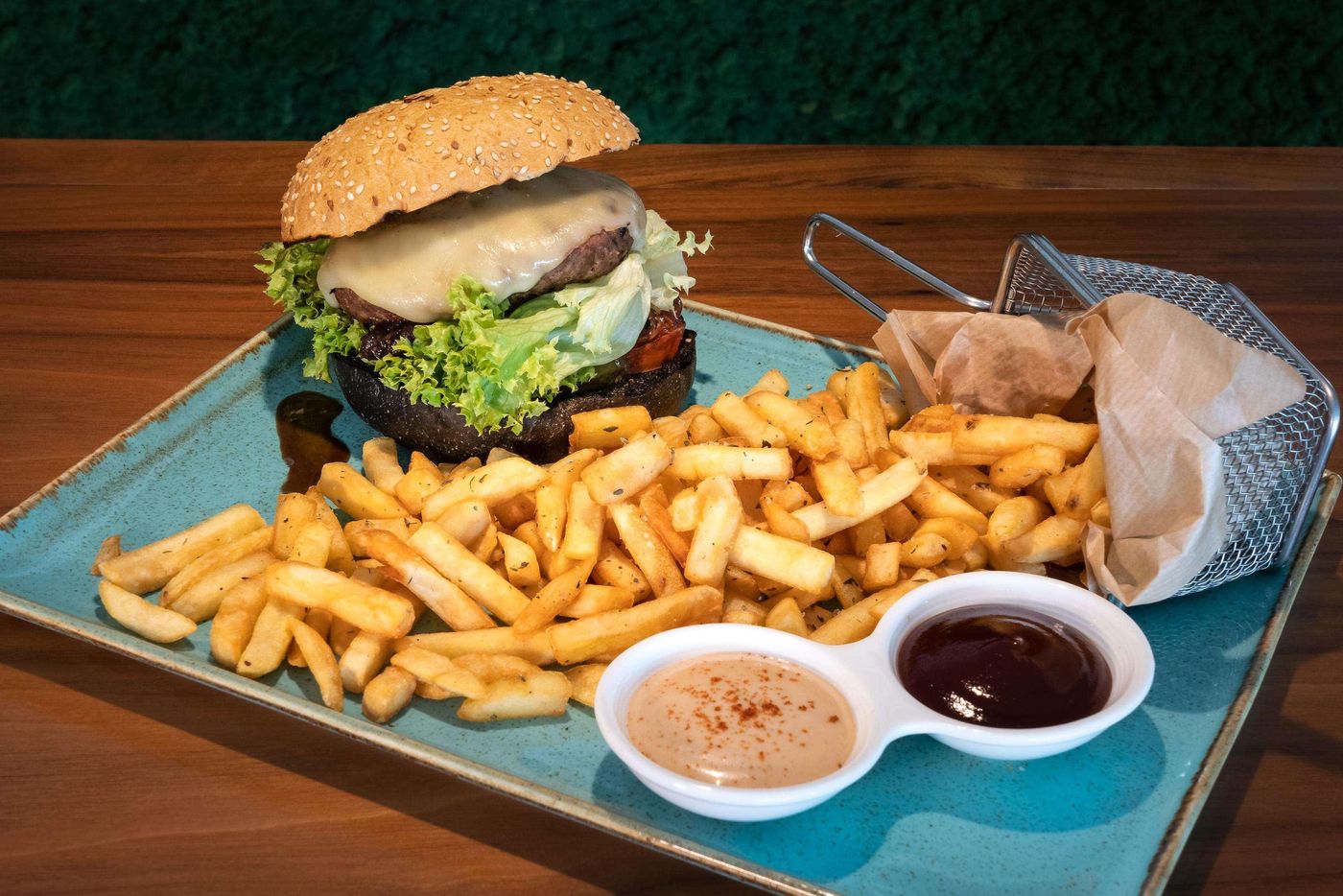 Kontokali-Bay-Bar-74