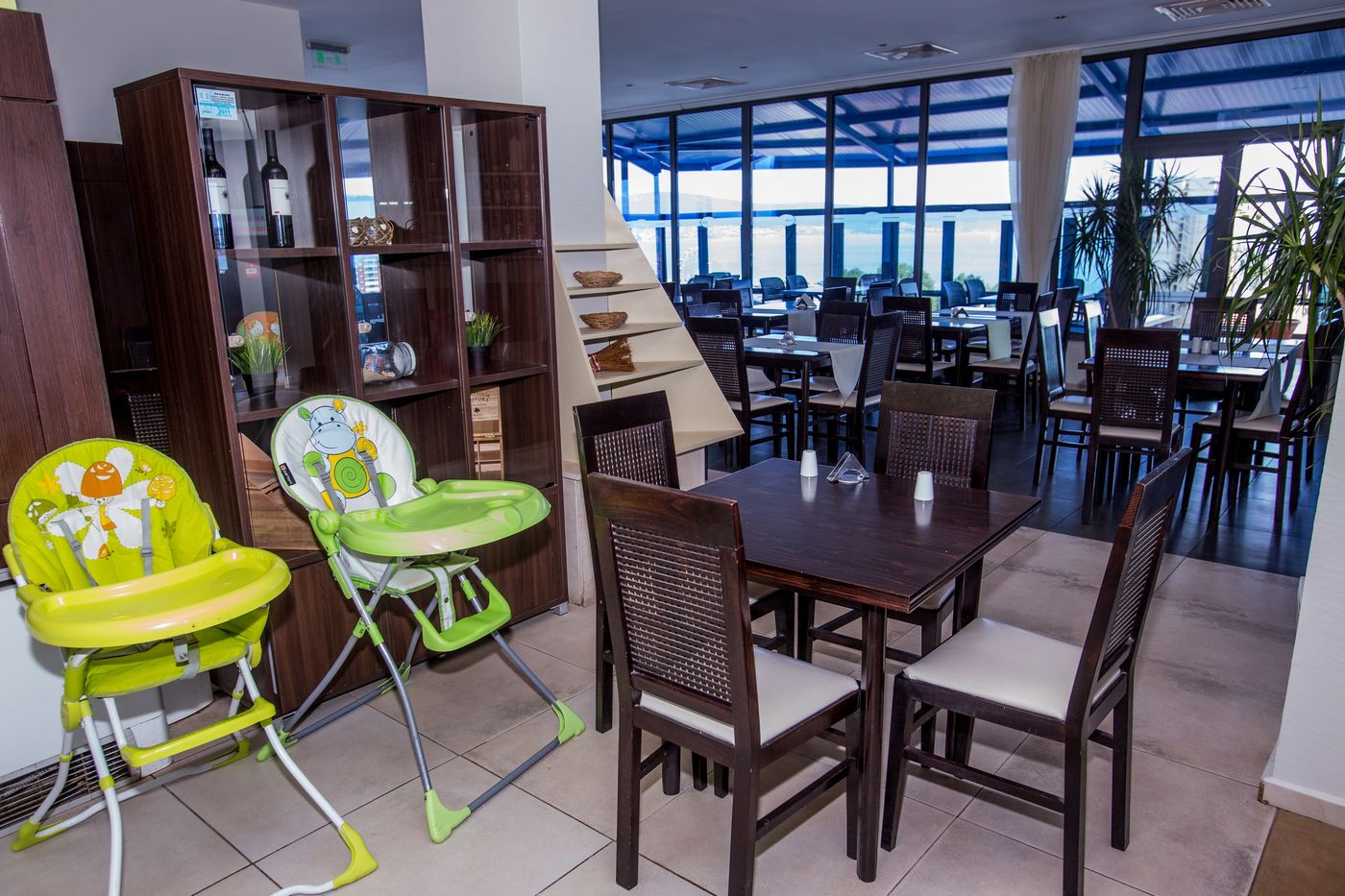 Meridian-Restaurant-15