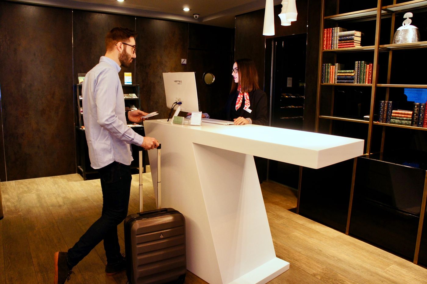 Mercure-Madrid-Centro--Lope-de-Vega--Lobby-18