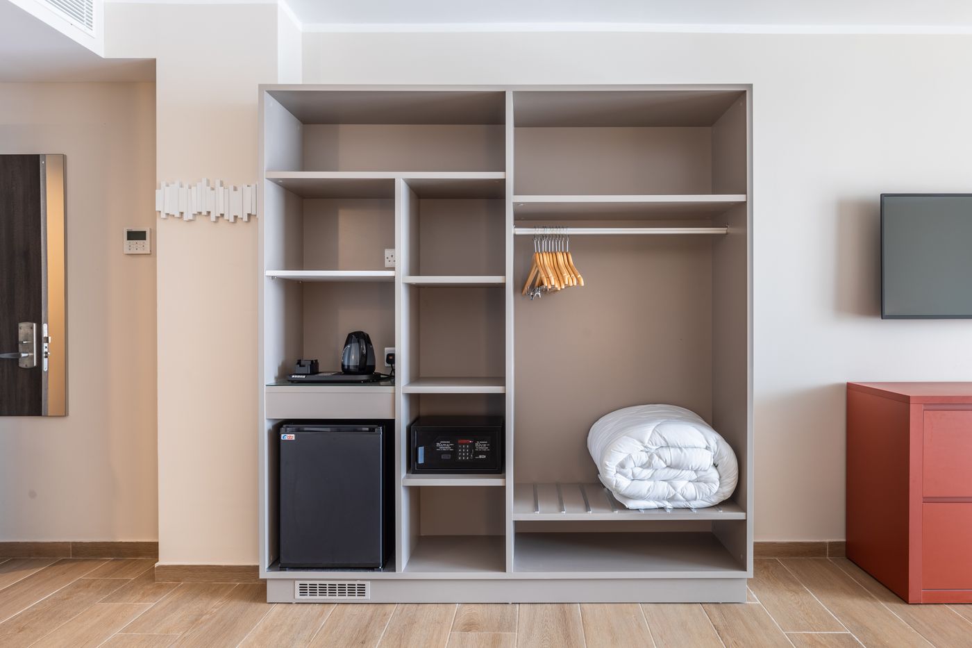 Seaview-Hotel---Adults-Only-16--Room-23