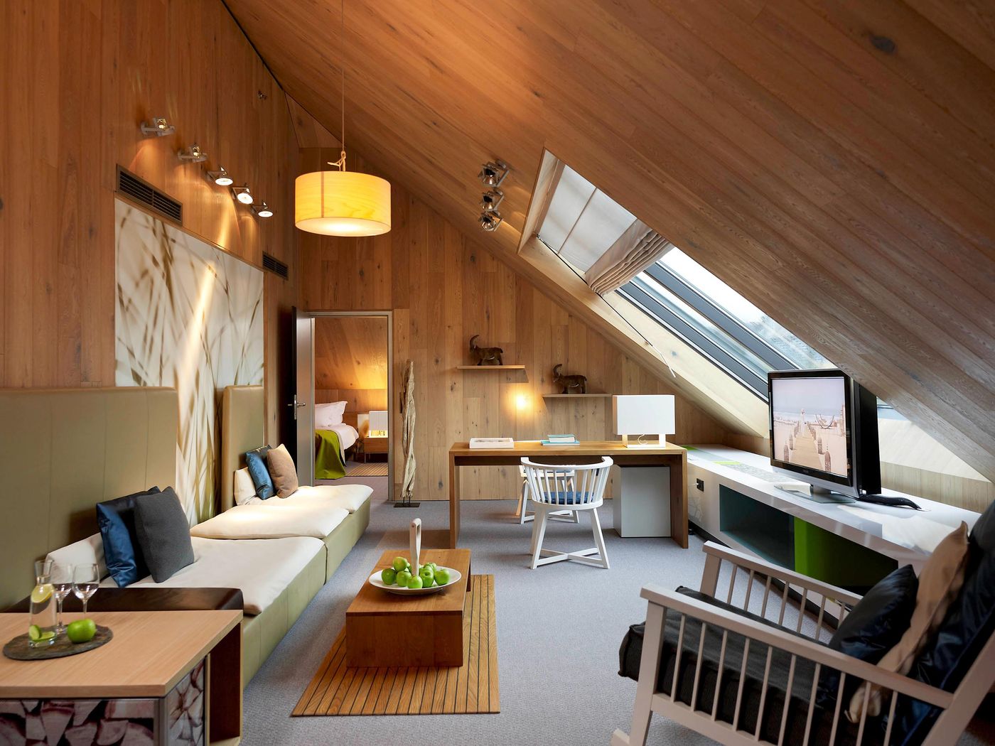 Sofitel-Munich-Bayerpost-Room-11