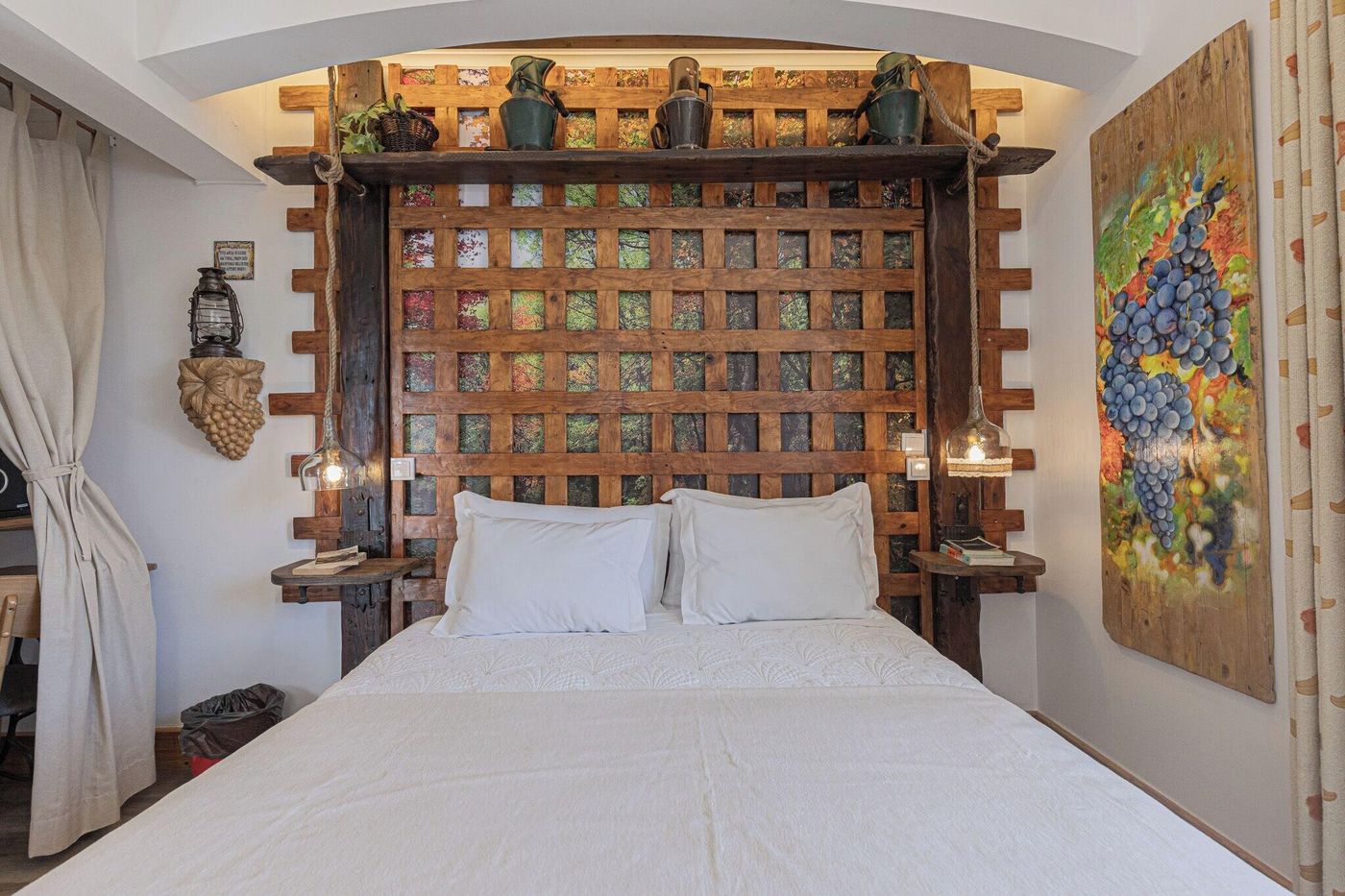 Ninho-Saloio-Room-27