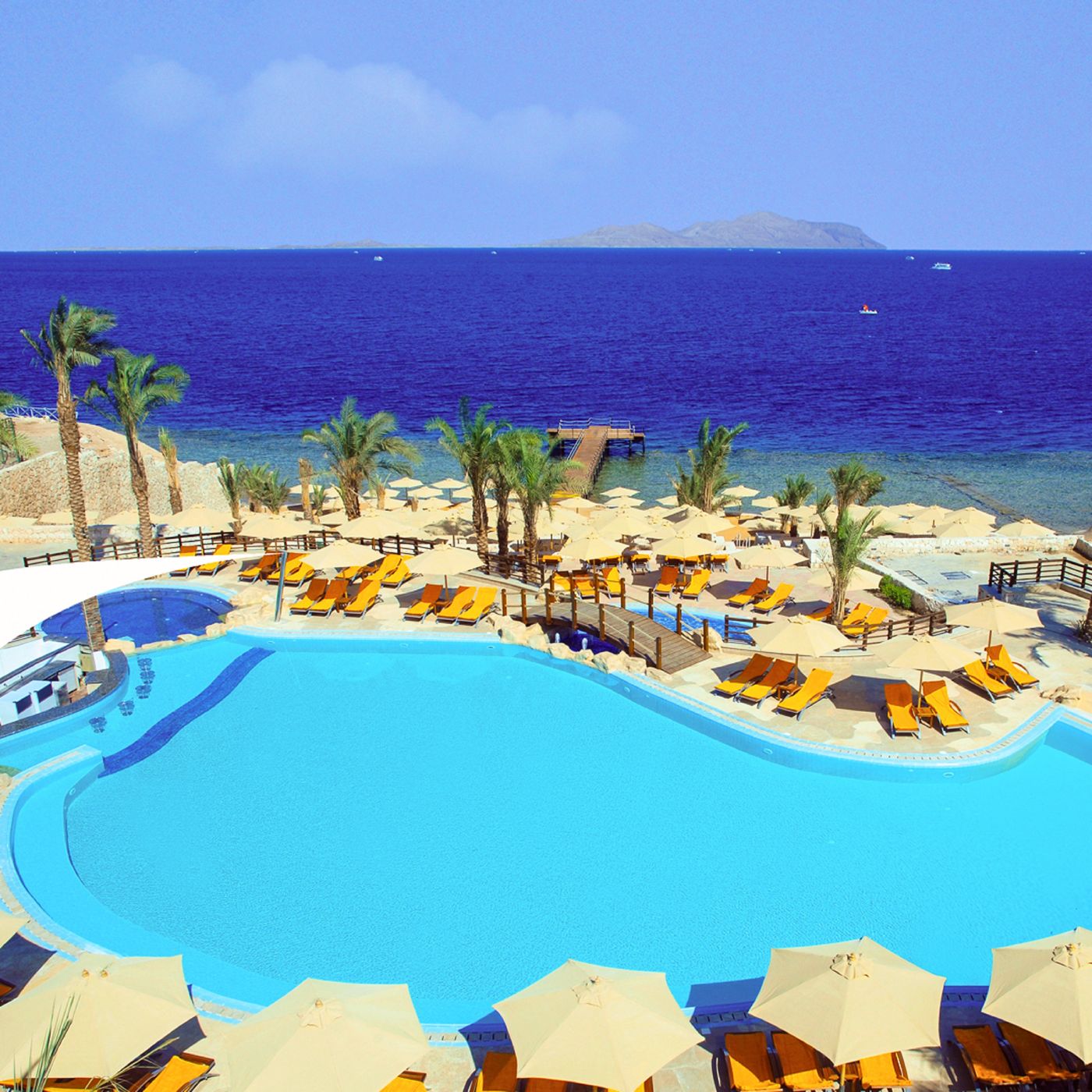 Xperience-Sea-Breeze-Pool-4