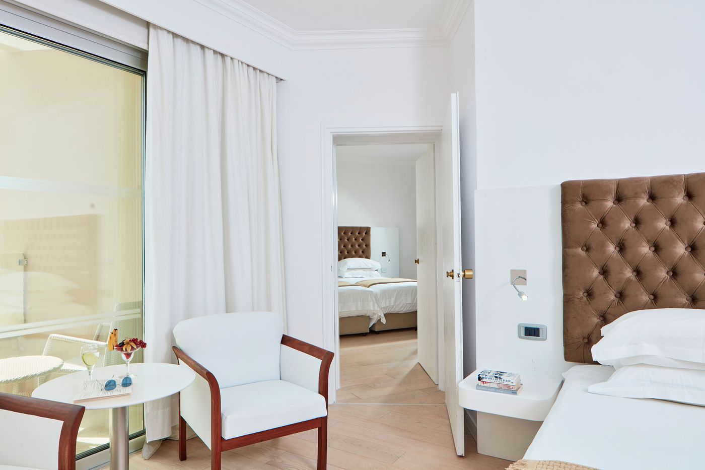 Grecian-Park-Hotel-Room-35