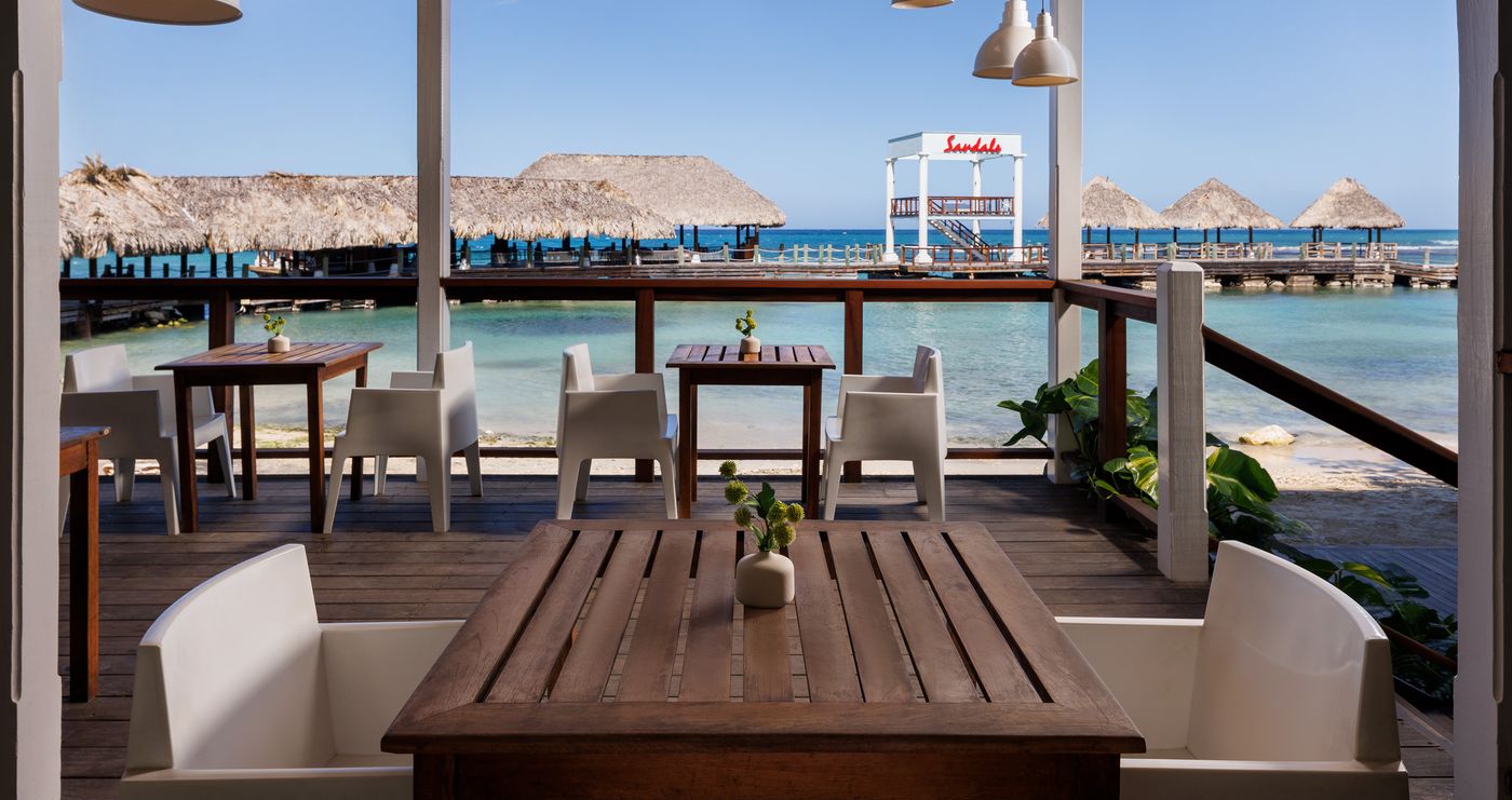Sandals-Ochi-Beach-Resort-All-Inclusive-Adults-Only-Restaurant-26