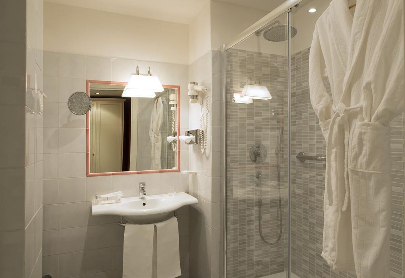 Hotel-Napoleon-Room-25