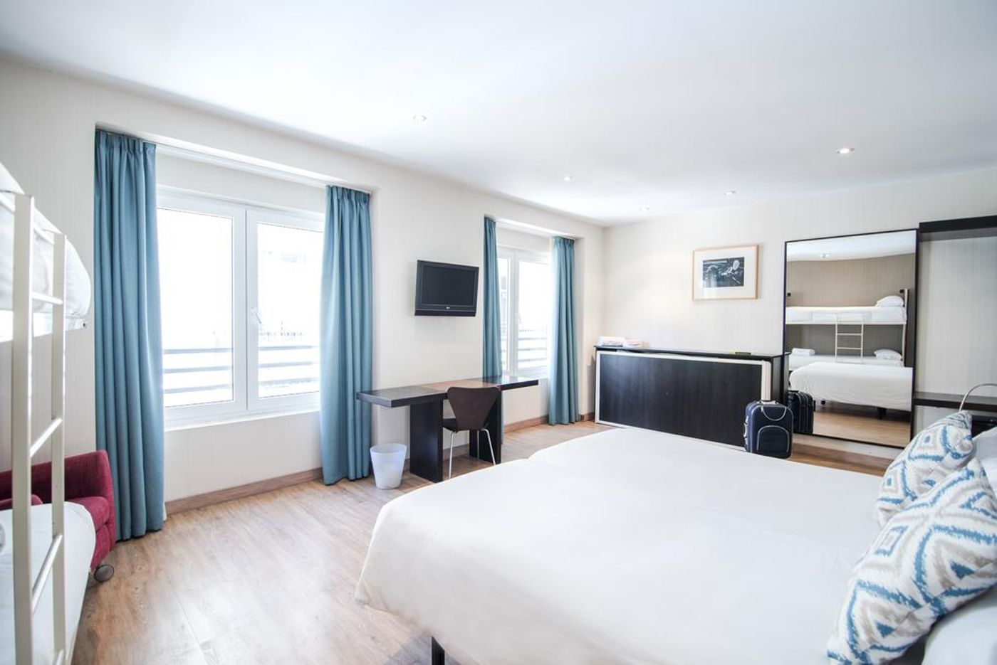 Petit Palace Plaza de la Reina