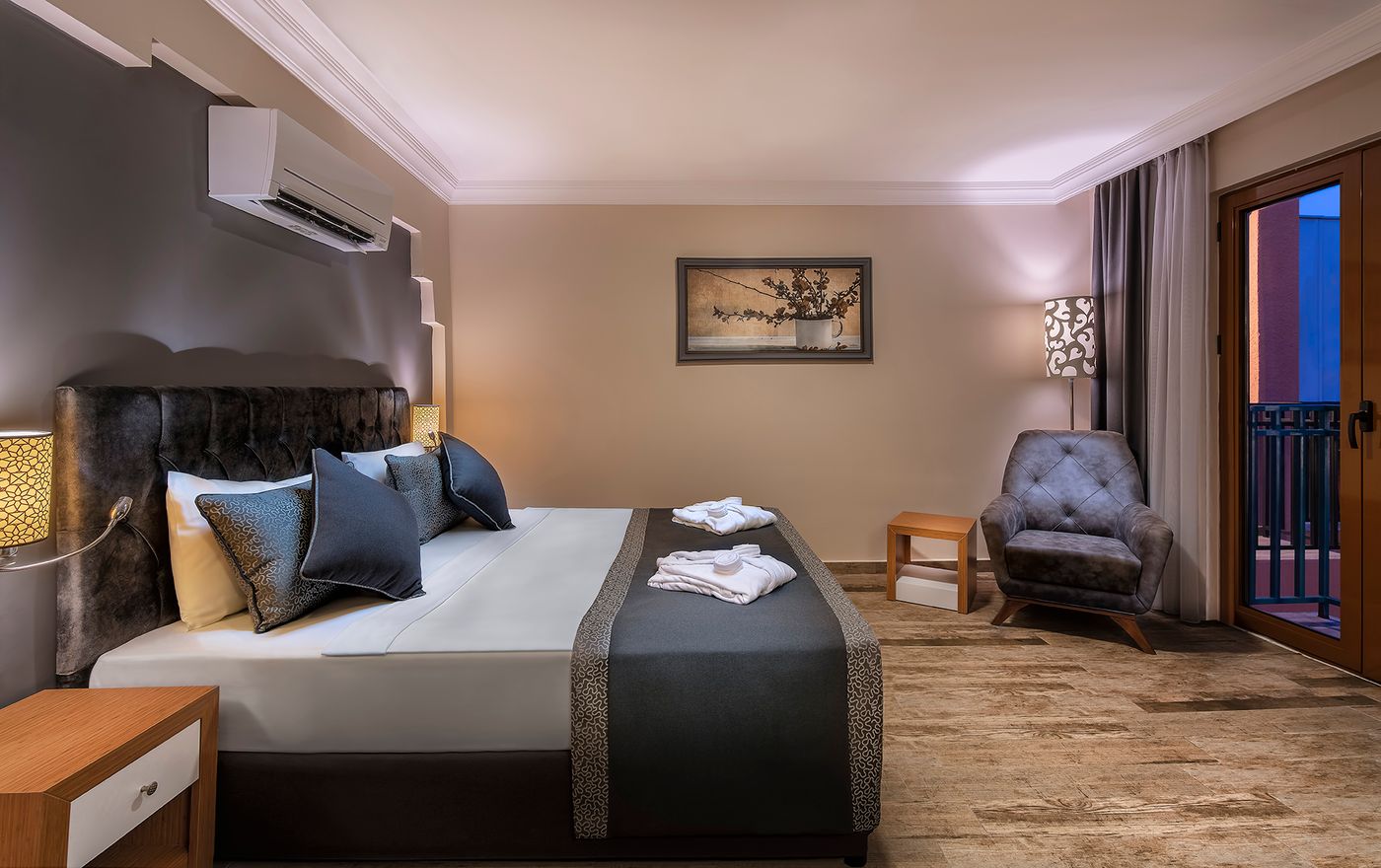 Von Resort Golden Beach