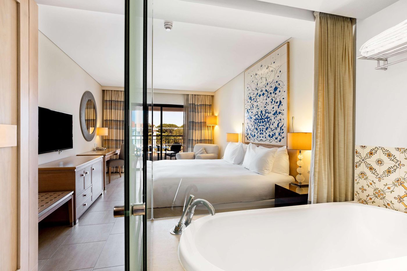 Hilton-Vilamoura-As-Cascatas-Golf-Resort---Spa-Room-29