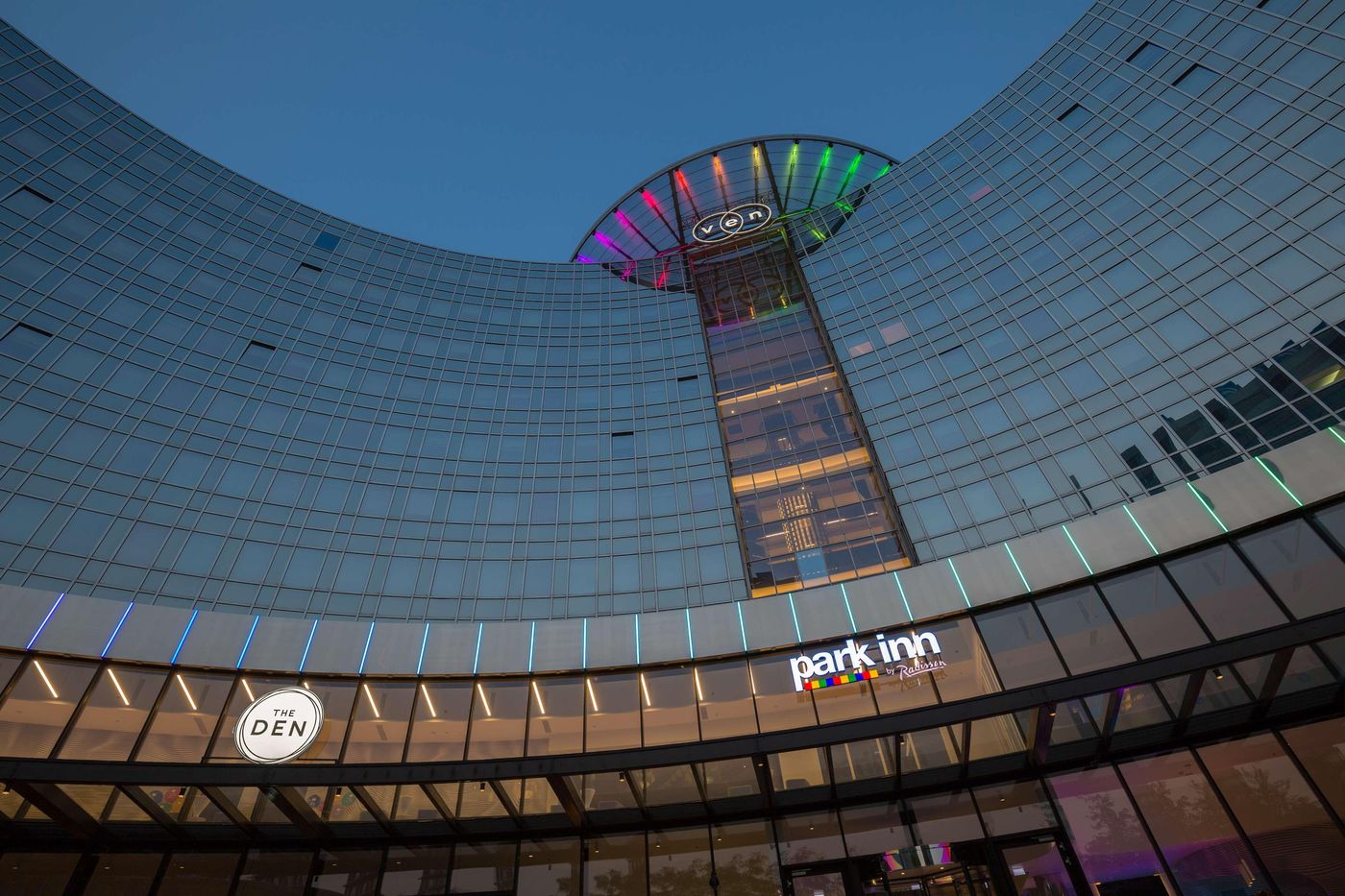 Park-Inn-By-Radisson-Amsterdam-City-West-General-view-29