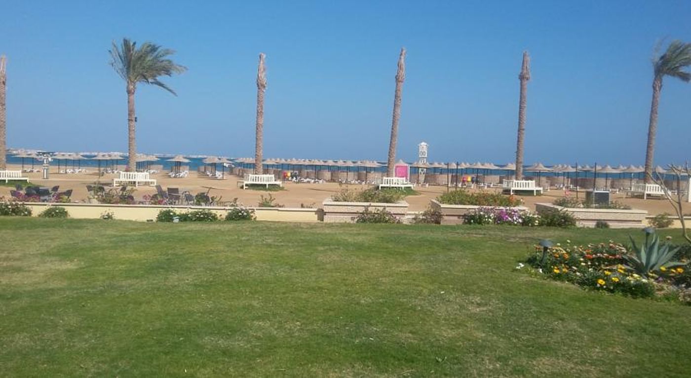 Mövenpick Resort & Spa Soma Bay