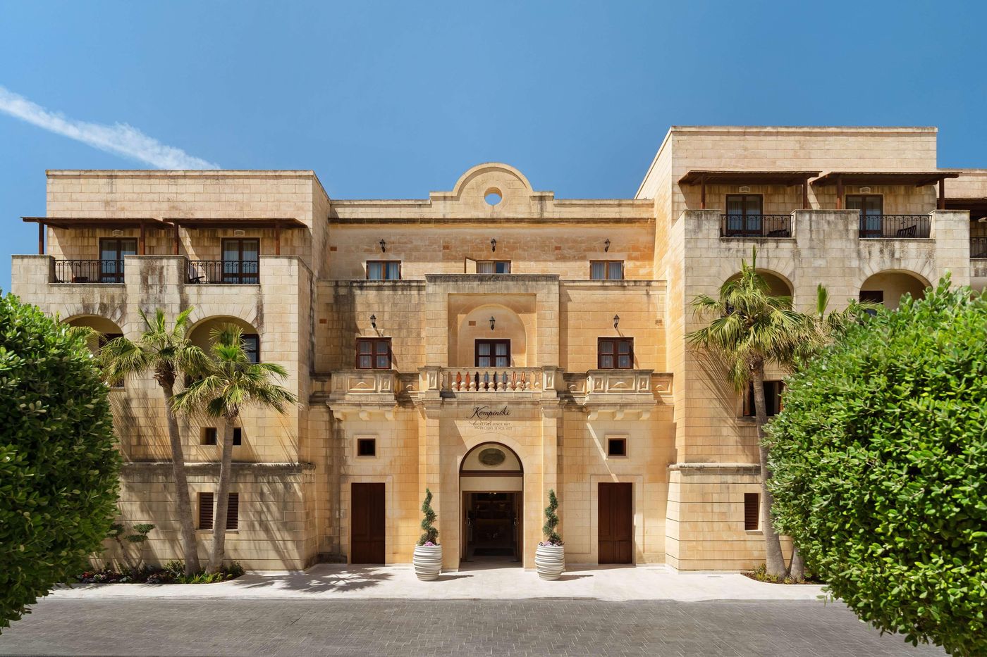 Kempinski-Hotel-San-Lawrenz-General-view-10