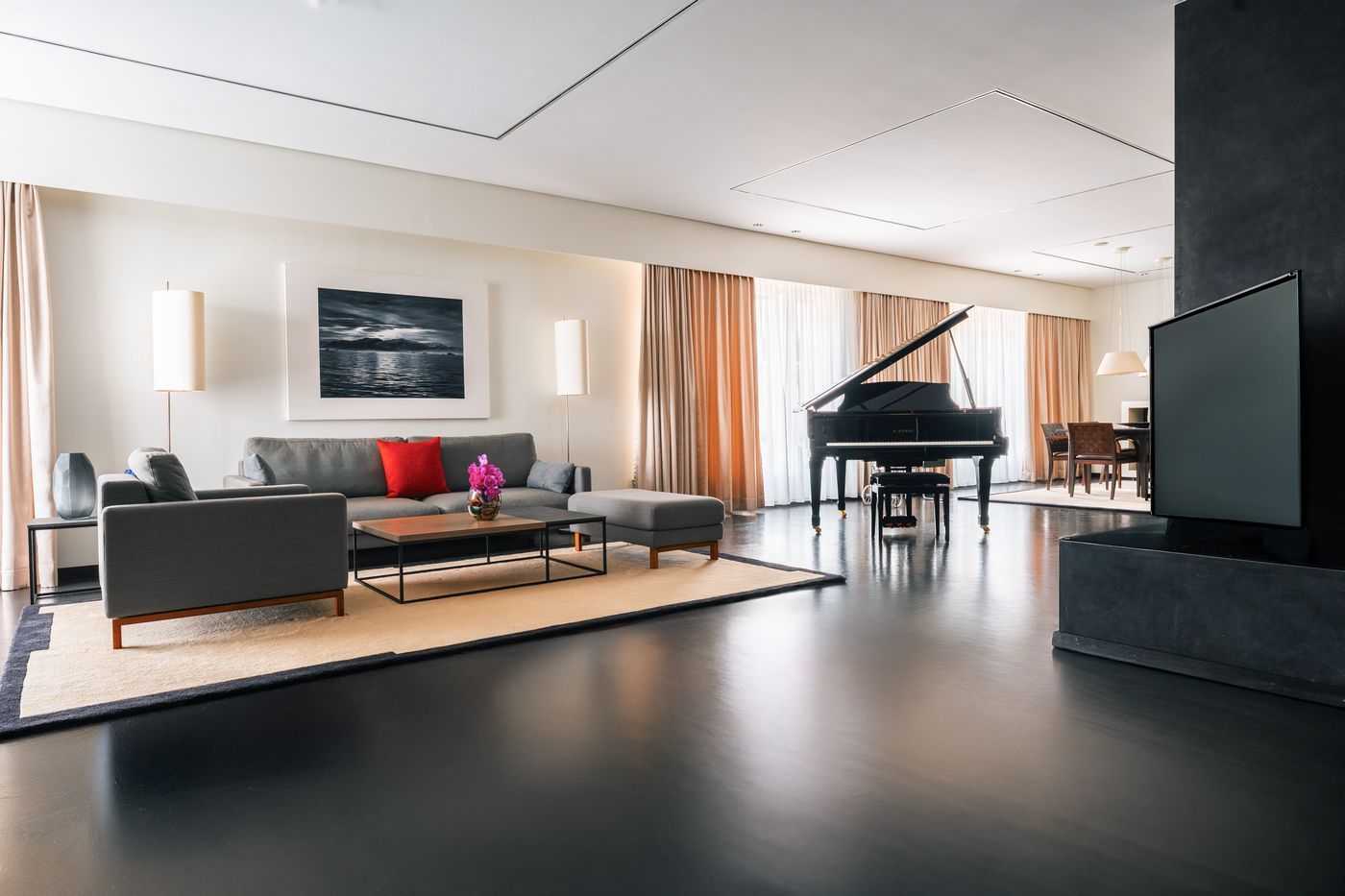 Grand-Hyatt-Berlin-Room-44