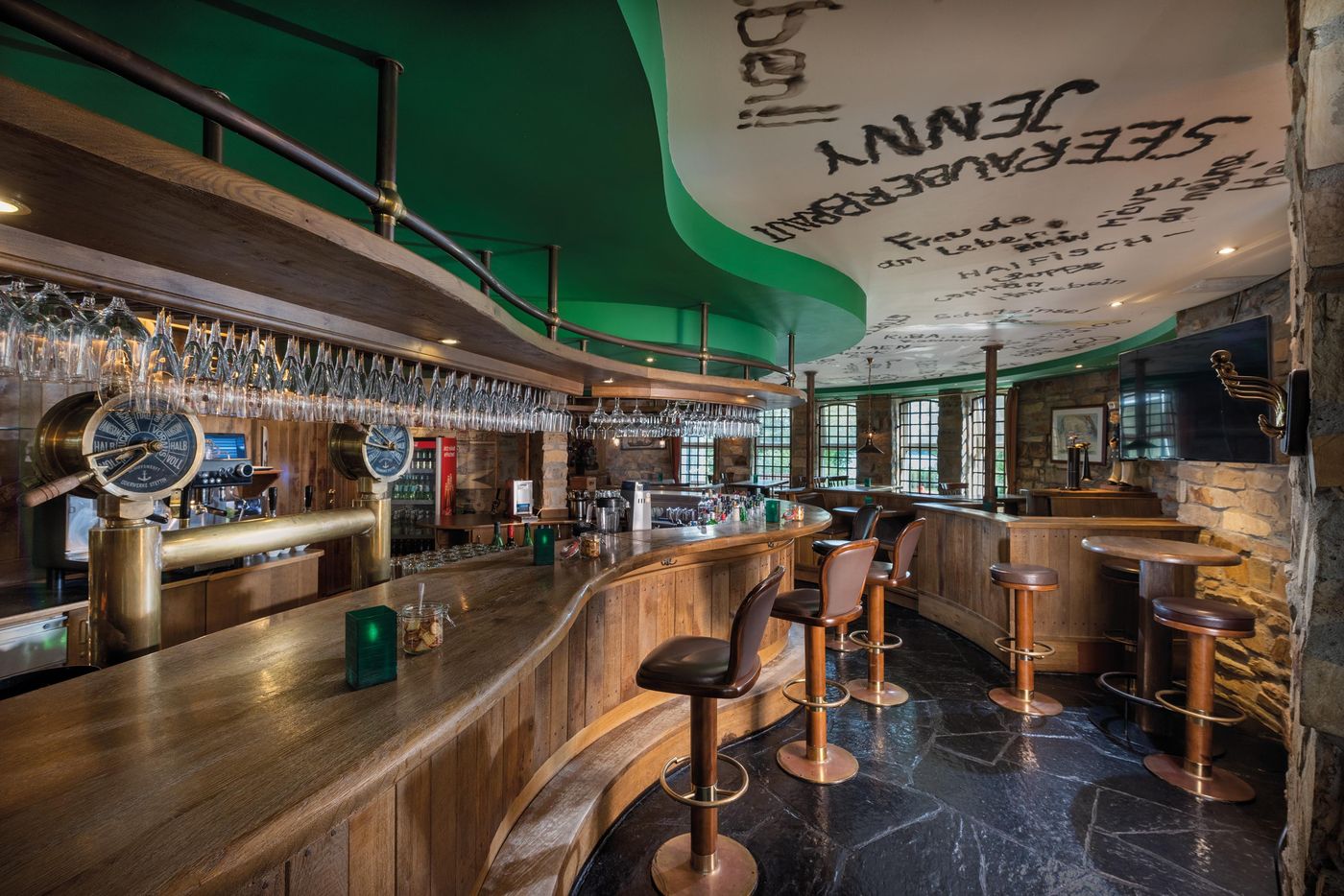 Seminaris-Seehotel-Potsdam-Bar-19