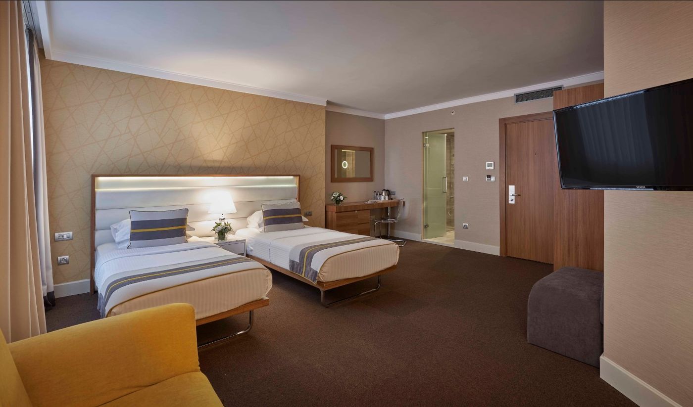 Richmond-Istanbul-Room-33