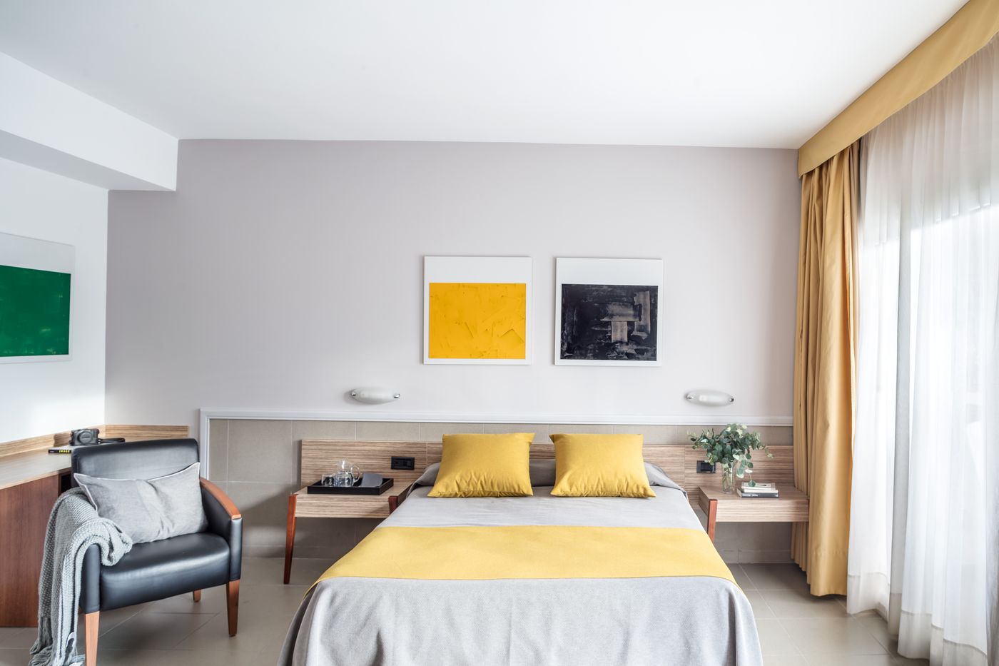 Aqua Promenade Hotel