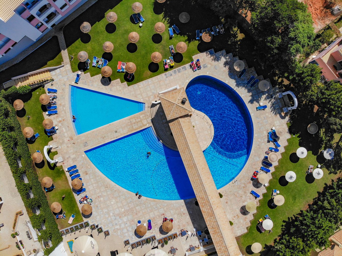 Clube-Vilarosa-Pool-14