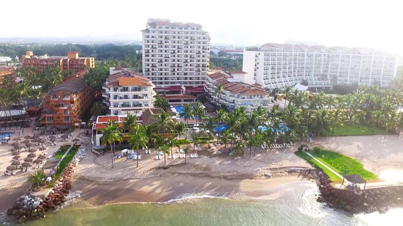 Friendly Puerto Vallarta Beach Resort & Spa