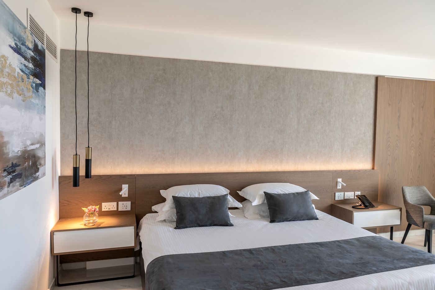 Pavlo-Napa-Hotel-Room-34