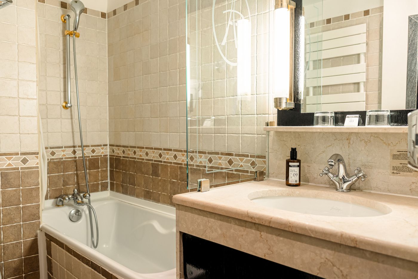 Pavillon-Opera-Grands-Boulevards-Room-14