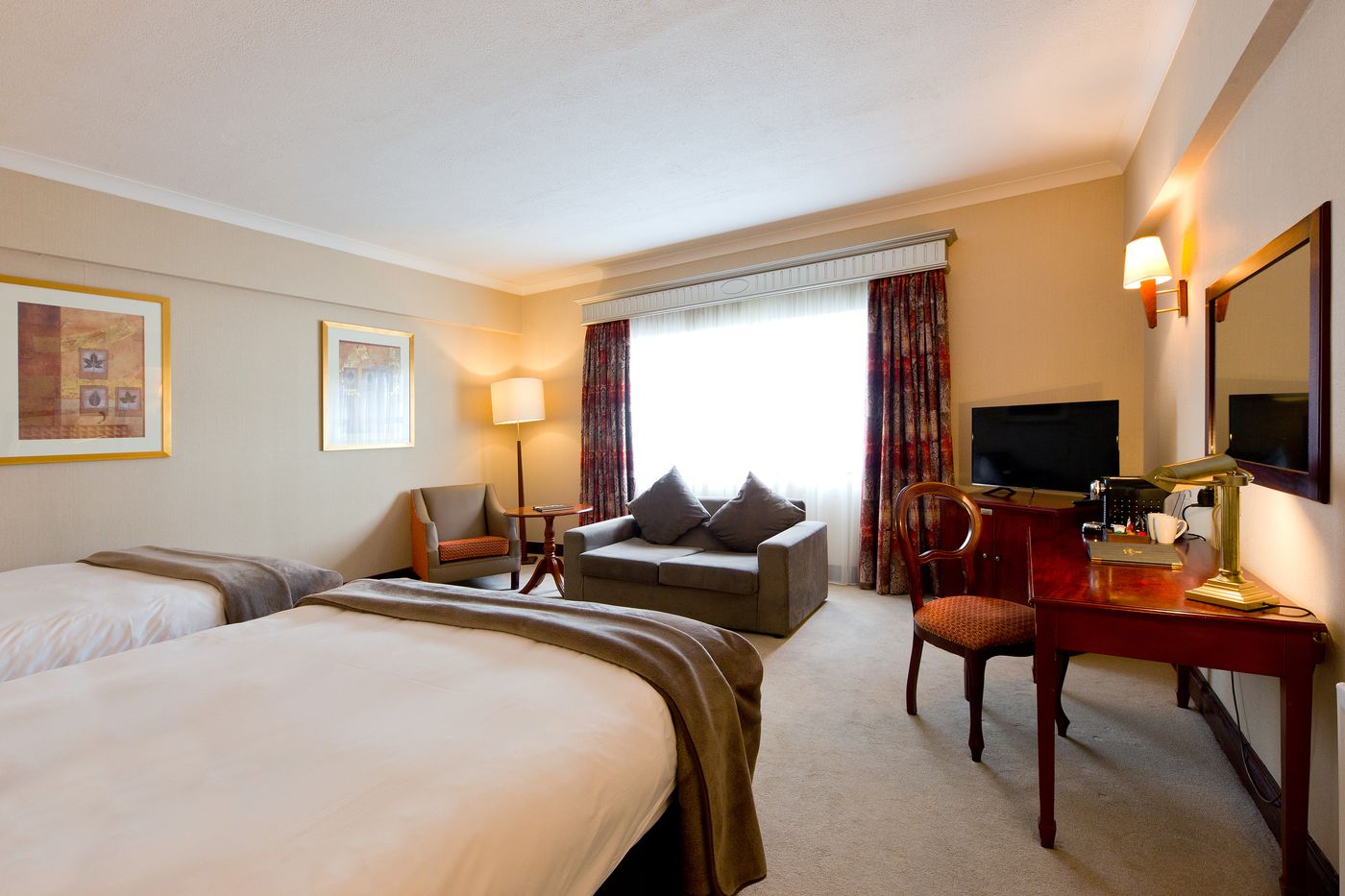 Fitzpatrick-Castle-Room-17