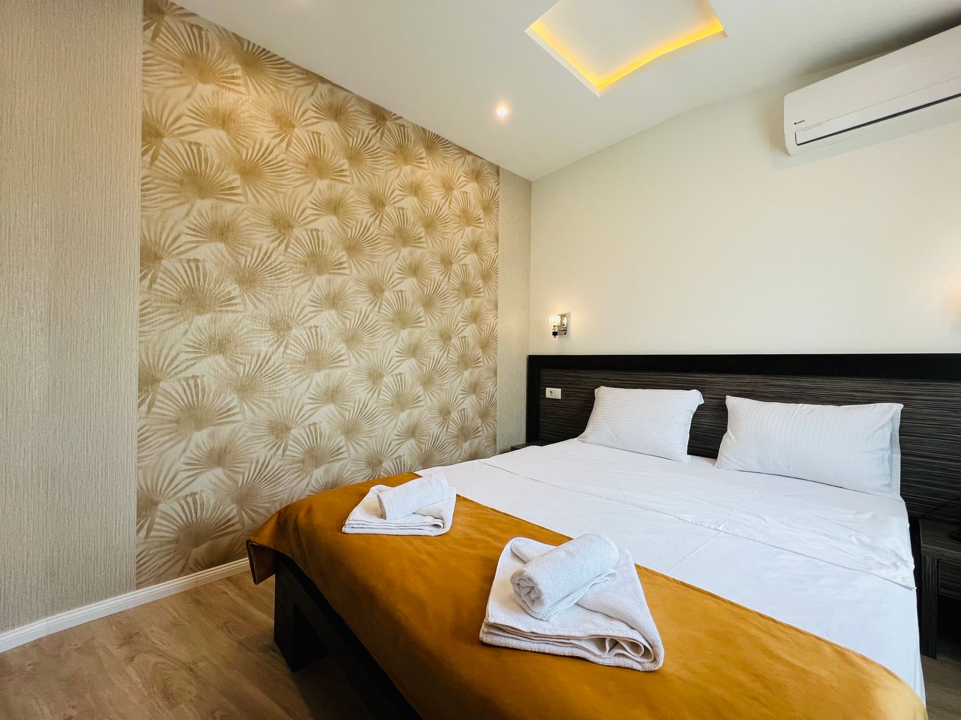 Side One Design Hotel-Serbia-Belgrade-Room-10