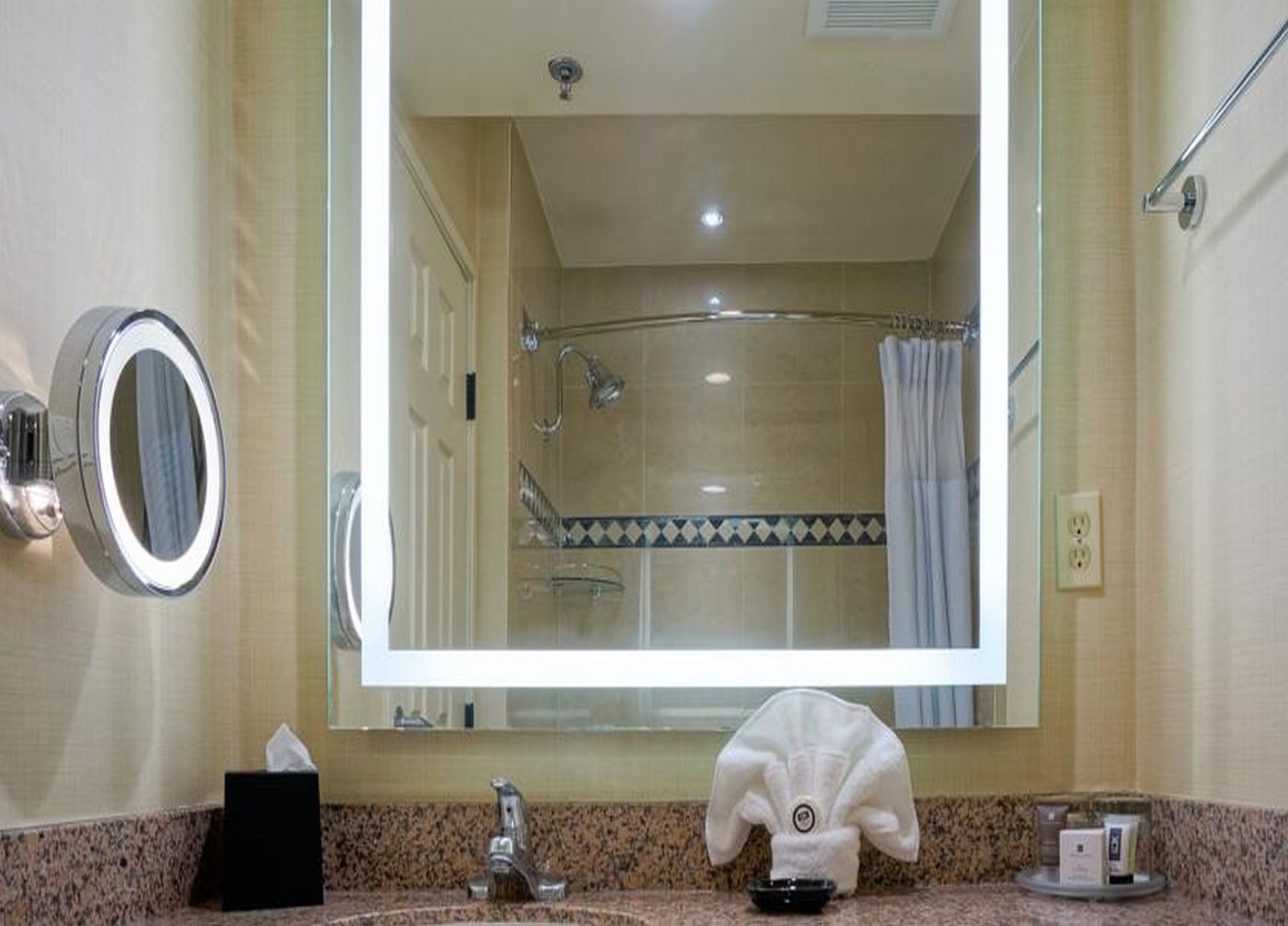 The-Hotel-Fullerton-Anaheim-Room-27