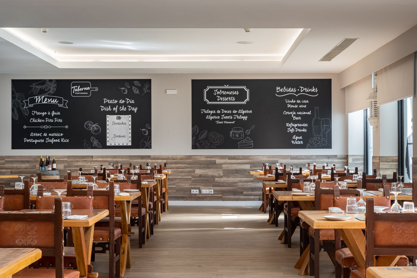 Jupiter-Albufeira-Hotel---Family---Fun-Restaurant-37