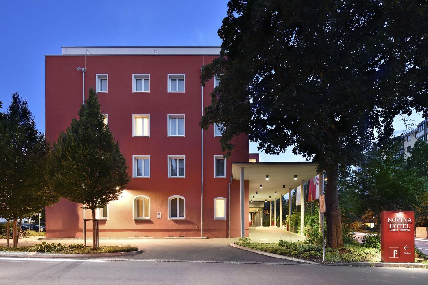 Novina Tillypark Hotel-Germany-NURNBERG-General view-4