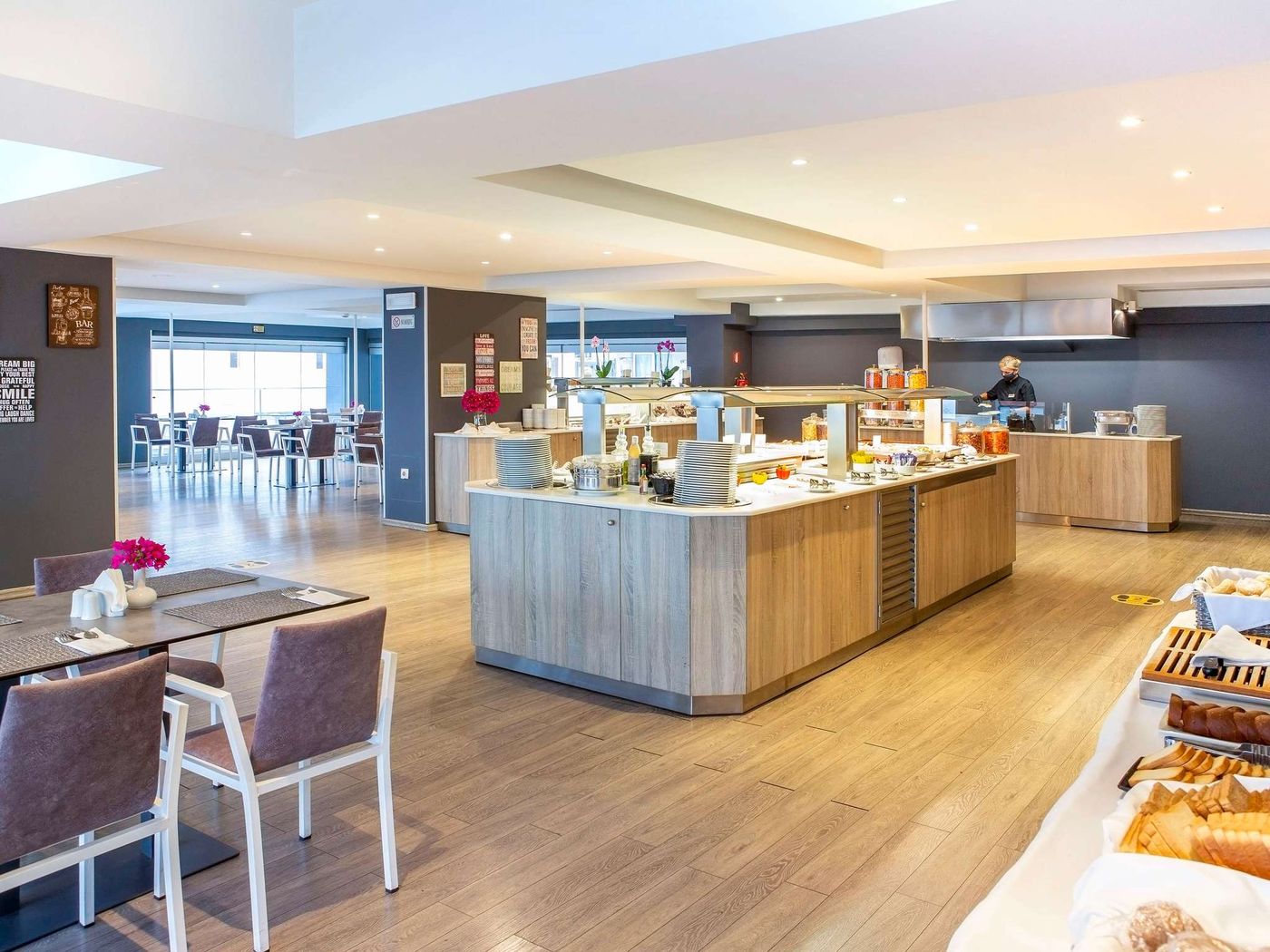 Alexia-Premier-City-Hotel-Restaurant-27