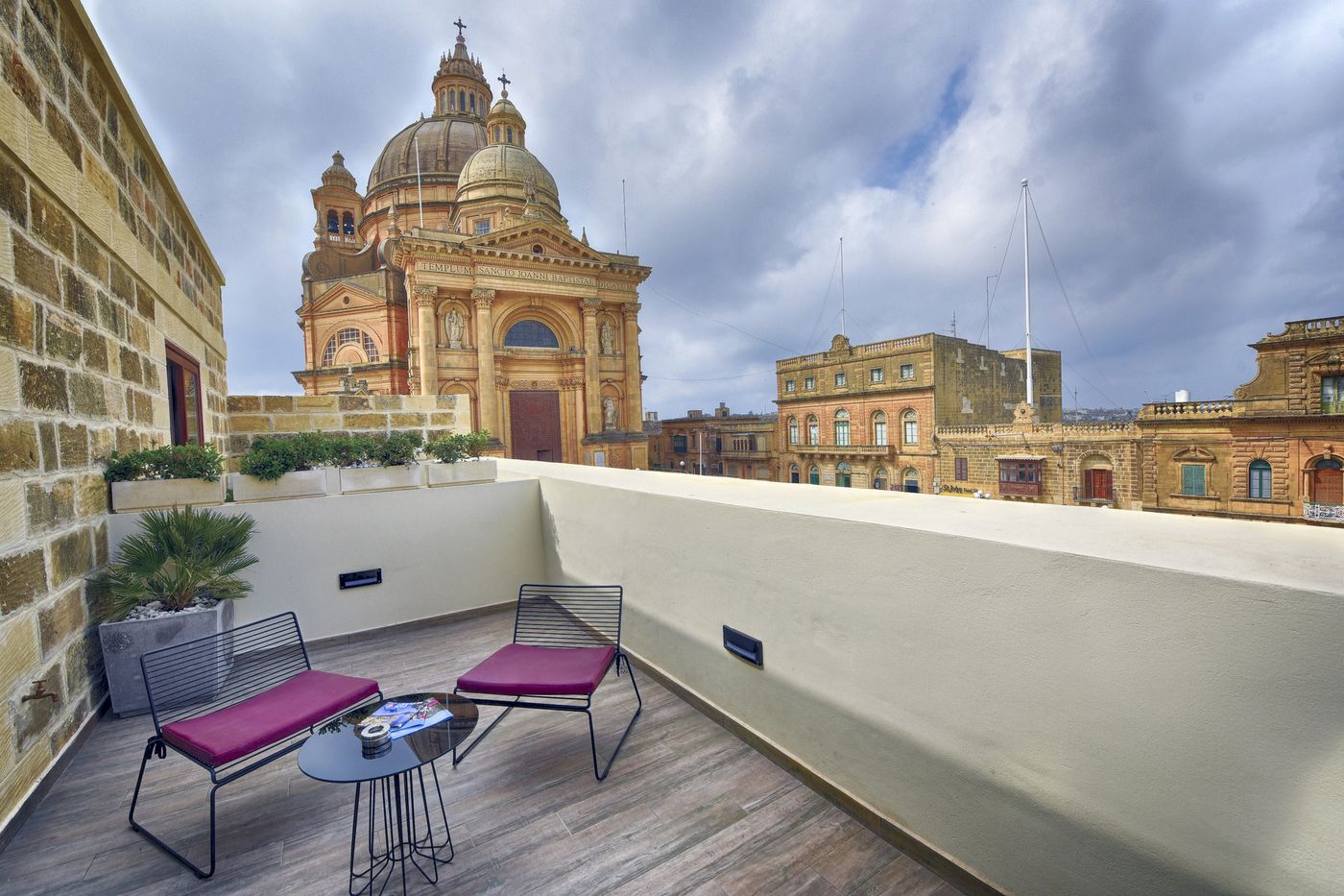 Quaint-Boutique-Hotel-Xewkija-Room-7