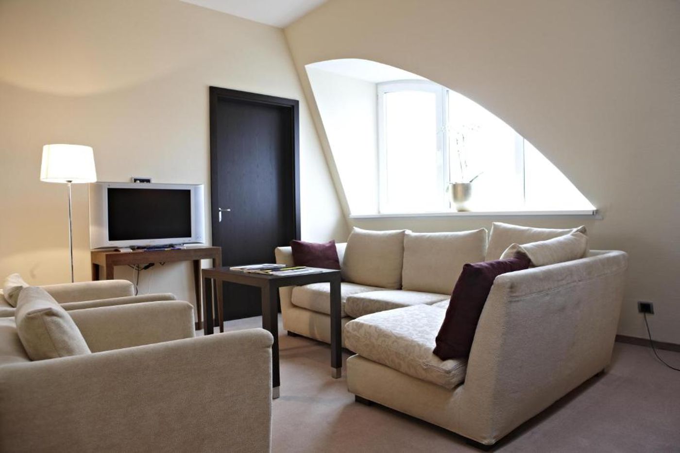 Metropolitan Hotel by Flemings - Germany - Frankfurt am Main - Room - 4