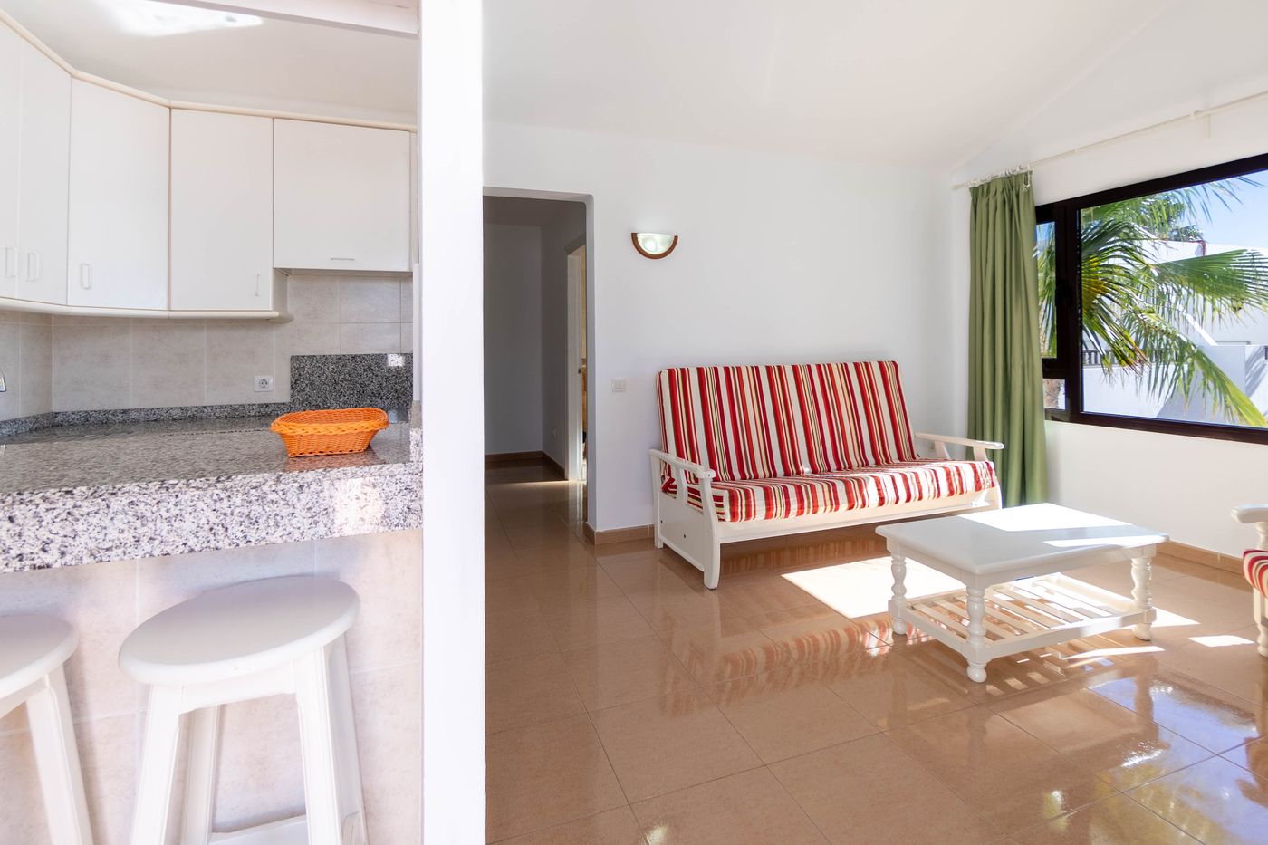 Flamingo-Apartments-Room-33