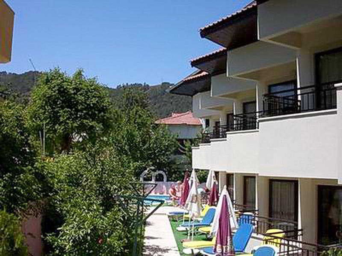 Bonjour-Boutique-Hotel-General-view-9