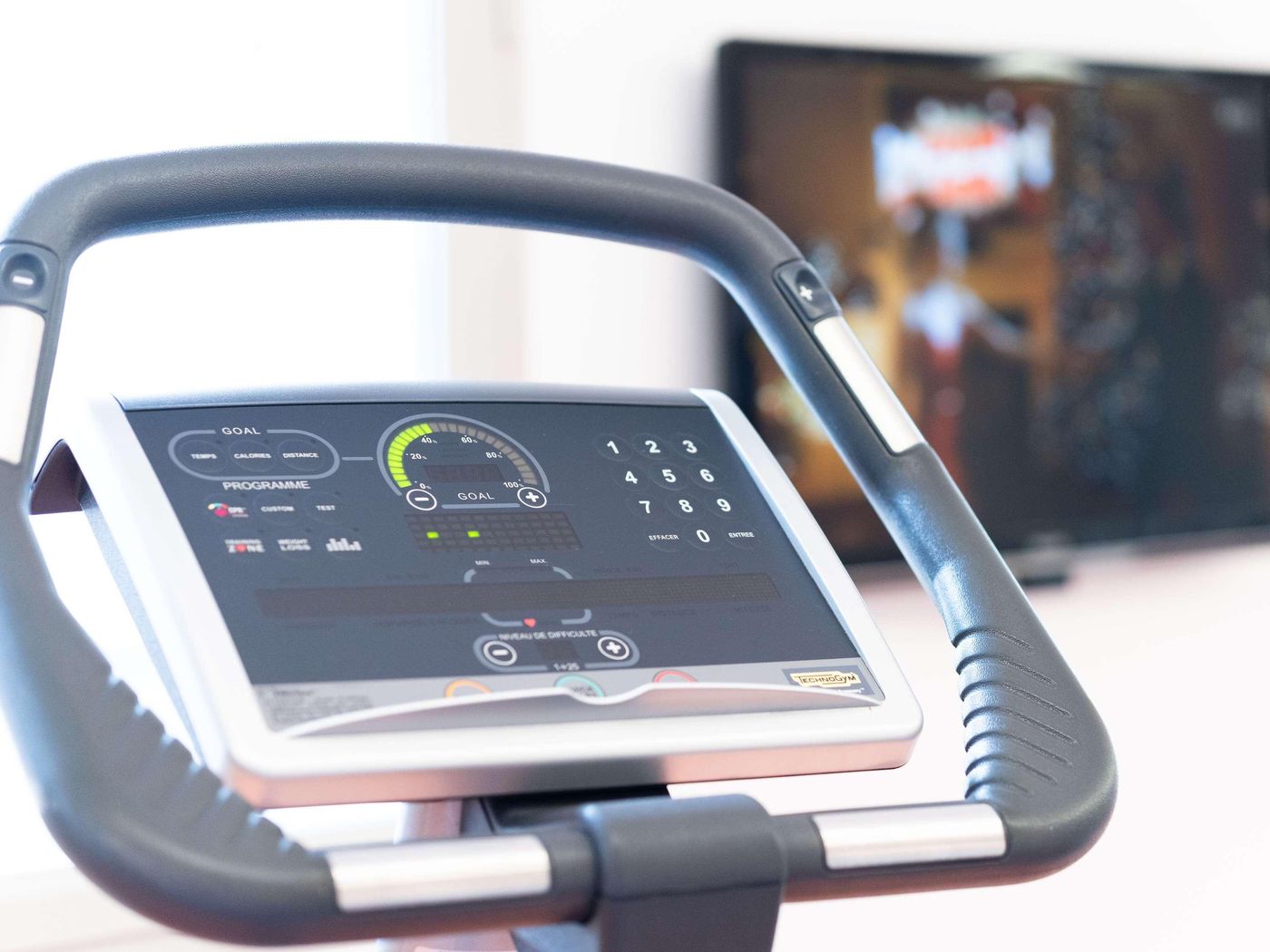 Novotel-Paris-Centre-Gare-Montparnasse-Sports-and-Entertainment-82