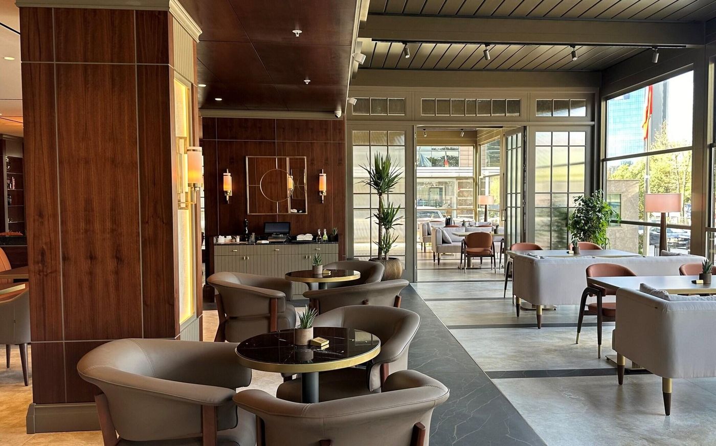 Hyatt-Centric-Levent-Istanbul-Restaurant-16