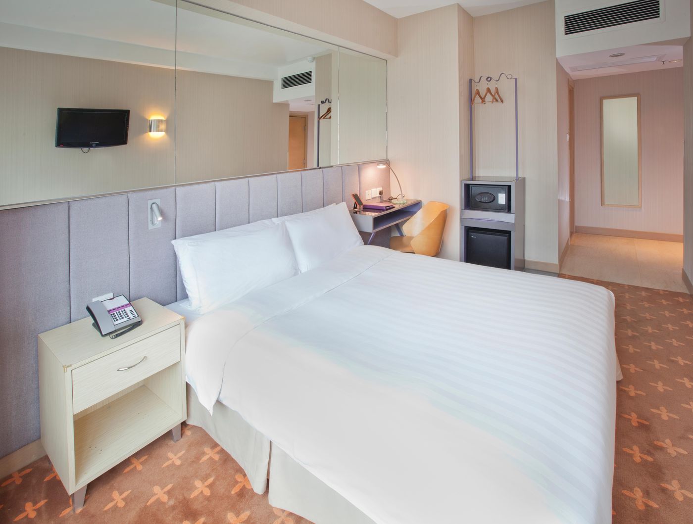 Silka-Far-East-Room-9