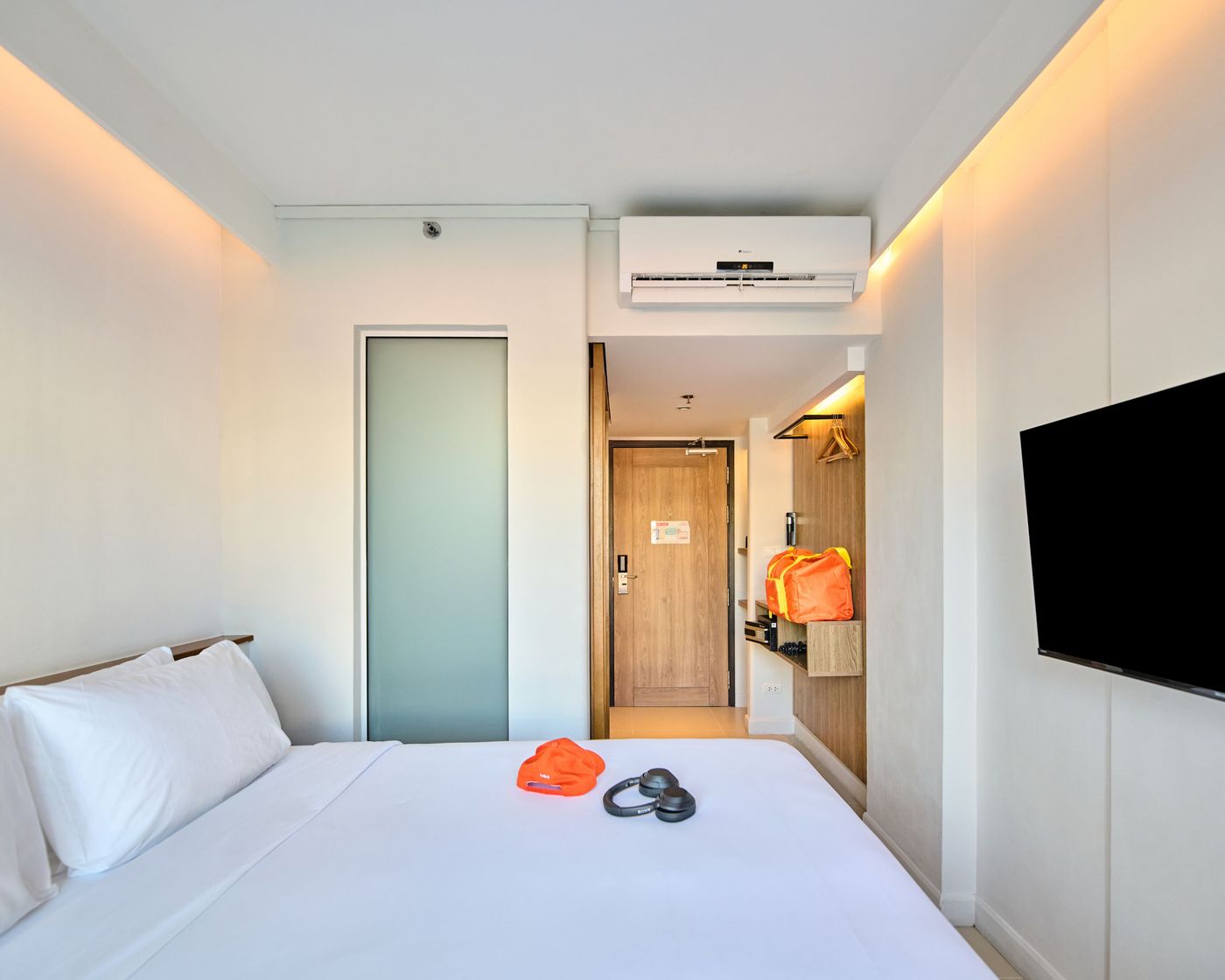 Lub-D-Phuket-Patong-Room-19