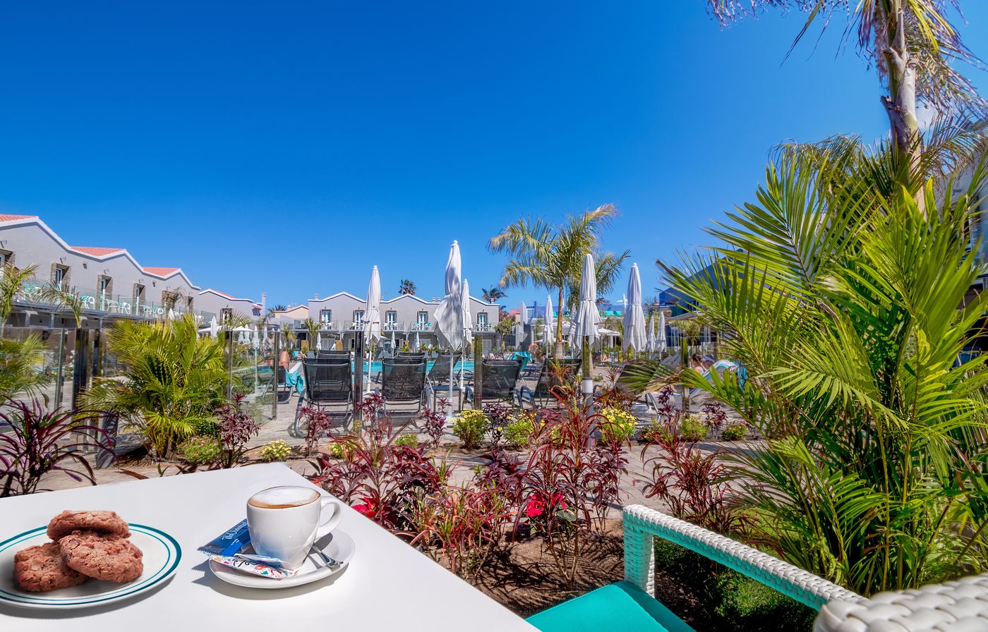 Hotel-LIVVO-Los-Calderones-Restaurant-8