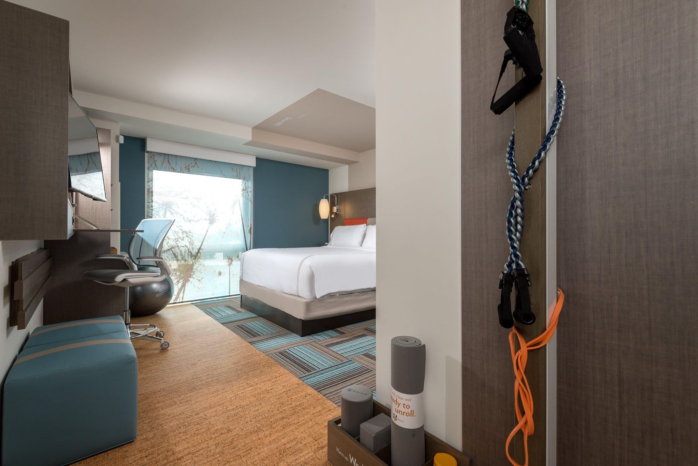 Even-Hotel-Brooklyn-Room-7