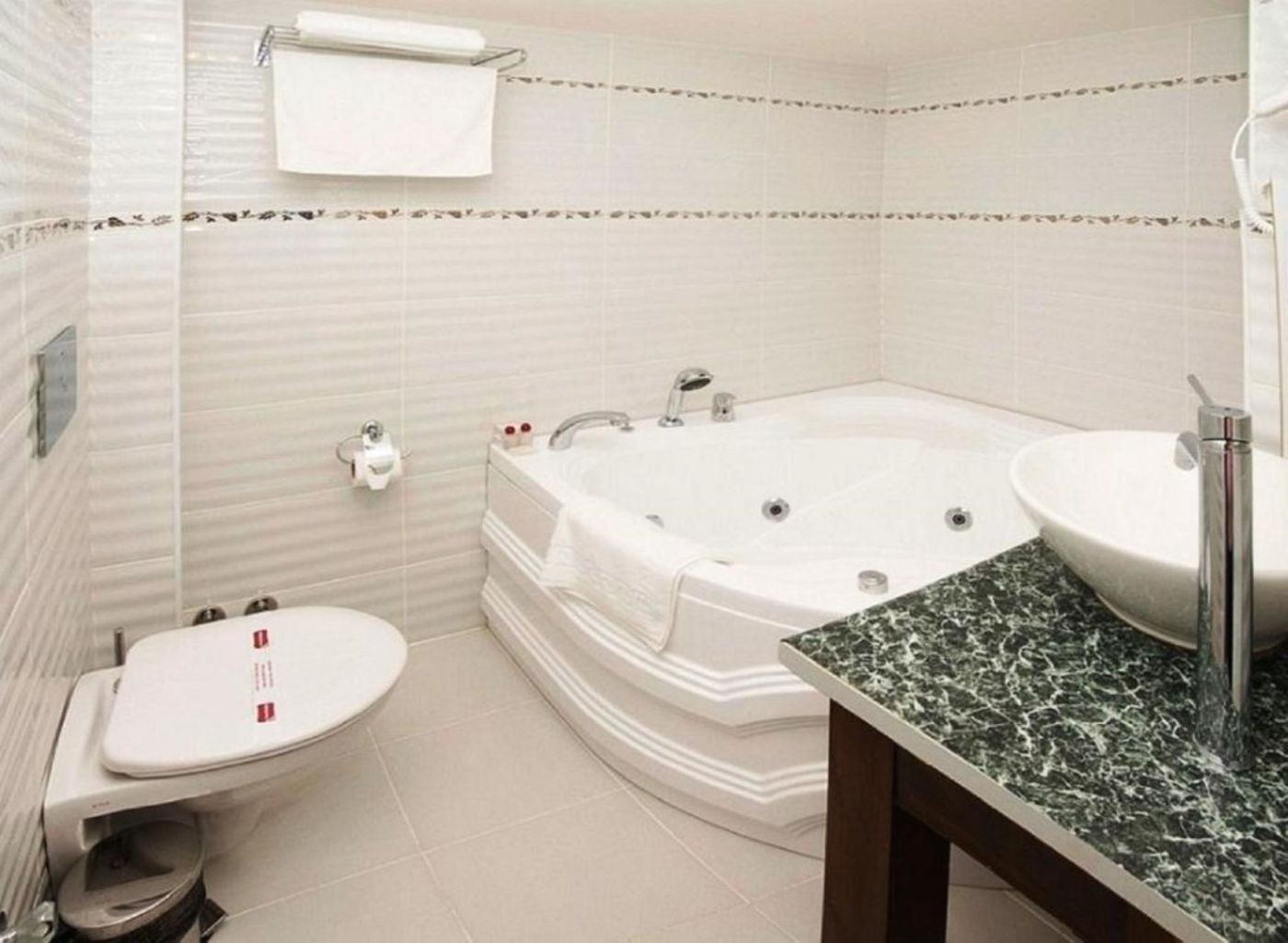 Kupeli-Palace-Room-28